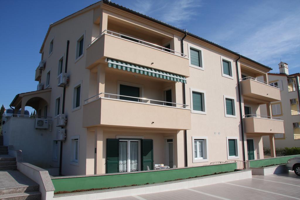 Apartment Anethum Premantura Eksteriør bilde